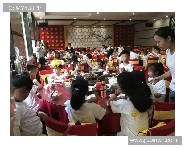 上海街舞队默契配合的艺术探索与团队精神的深度剖析