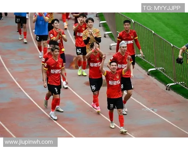 广州飞盘队在世界街舞大赛中的战术表现分析与点评 广州飞盘队在世界街舞大赛中的战术表现分析与点评